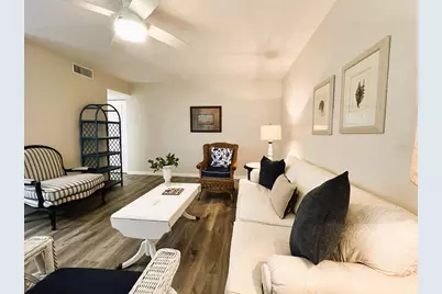 425 30th Avenue W #C309, Bradenton, FL 34205 - Photo 8