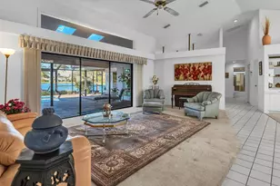 6821 Country Lakes Cir, Sarasota, FL 34243 - Photo 12