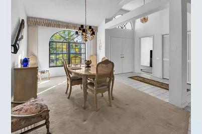 6821 Country Lakes Circle, Sarasota, FL 34243 - Photo 8