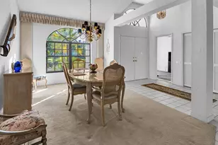 6821 Country Lakes Cir, Sarasota, FL 34243 - Photo 8