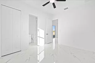 1323/1325 NE 8th Pl, Cape Coral, FL 33909 - Photo 22