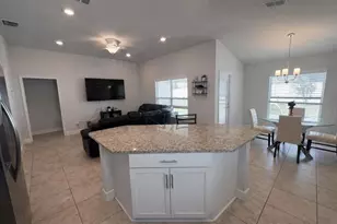 14529 Scottburgh Glen Dr, Wimauma, FL 33598 - Photo 4