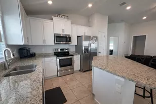 14529 Scottburgh Glen Dr, Wimauma, FL 33598 - Photo 2