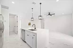 365 Perl St, Port Charlotte, FL 33954 - Photo 4