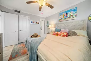 8750 Midnight Pass Rd, Sarasota, FL 34242 - Photo 14