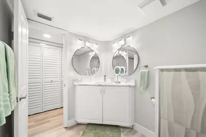 8750 Midnight Pass Road #501, Sarasota, FL 34242 - Photo 12