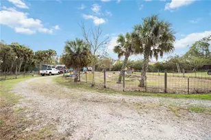 6649 Pimlico St, North Port, FL 34291 - Photo 4