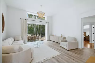 7904 Hampton Court, University Park, FL 34201 - Photo 10