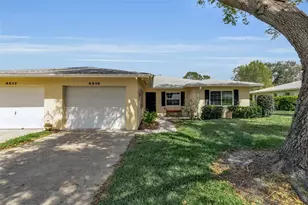 5519 Palm Aire Dr, Sarasota, FL 34243 - Photo 2