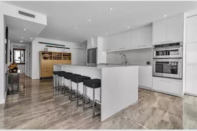 707 S Gulfstream Avenue #802, Sarasota, FL 34236 - Photo 10