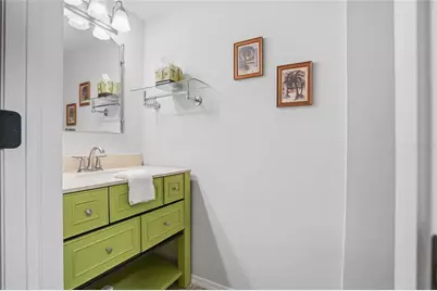 8314 Civic Road, Tampa, FL 33615 - Photo 18