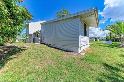 1581 Royal Road, Venice, FL 34293 - Photo 36