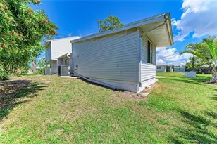 1581 Royal Rd, Venice, FL 34293 - Photo 36