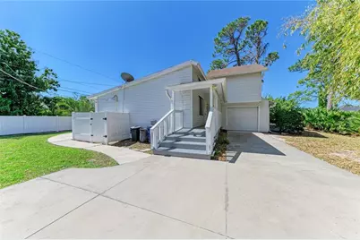 1581 Royal Road, Venice, FL 34293 - Photo 4