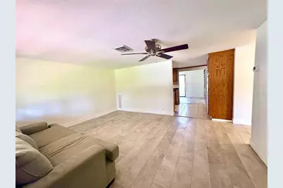 605 Barnes Parkway, Nokomis, FL 34275 - Photo 6