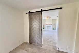 605 Barnes Pkwy, Nokomis, FL 34275 - Photo 14