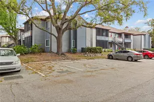 10265 Gandy Blvd N, Saint Petersburg, FL 33702 - Photo 2