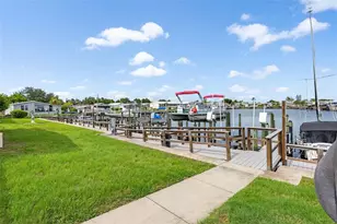 7263 Mt Essex Dr NE, Saint Petersburg, FL 33702 - Photo 34