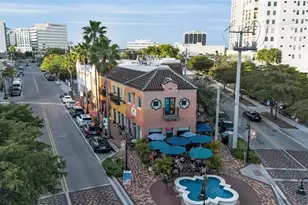 530 S Orange Ave, Sarasota, FL 34236 - Photo 2