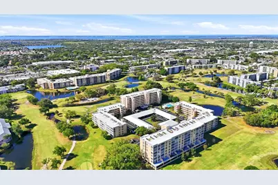 4460 Fairways Blvd. #302, Bradenton, FL 34209 - Photo 8