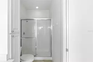 1418 Burgos Dr, Sarasota, FL 34238 - Photo 20