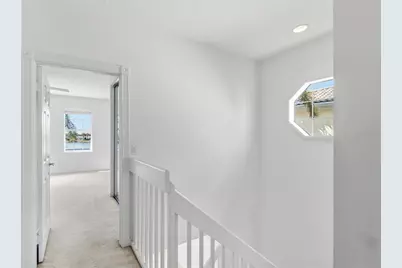 1418 Burgos Drive, Sarasota, FL 34238 - Photo 22