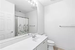 1418 Burgos Dr, Sarasota, FL 34238 - Photo 28