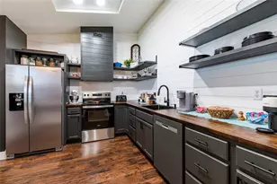 10223 Flagship Ave, Port Richey, FL 34668 - Photo 14