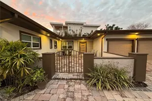 25 Sandpiper Rd, Tampa, FL 33609 - Photo 8