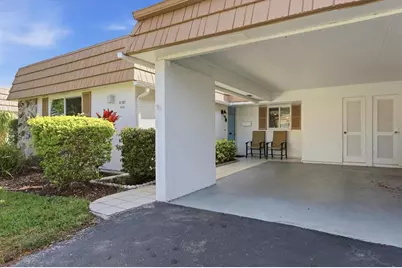 2713 Riverbluff Court #V101, Sarasota, FL 34231 - Photo 2