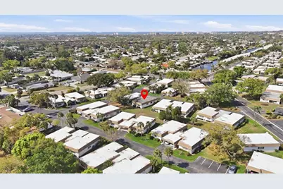 2713 Riverbluff Court #V101, Sarasota, FL 34231 - Photo 26