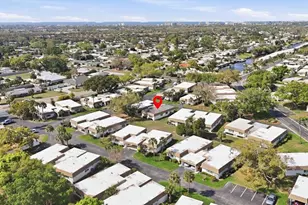 2713 Riverbluff Ct, Sarasota, FL 34231 - Photo 26