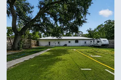 7311 Proctor Road, Sarasota, FL 34241 - Photo 2