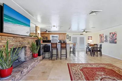 1534 Georgetowne Lane, Sarasota, FL 34232 - Photo 10