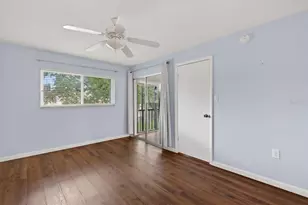 2522 Clubhouse Dr, Sarasota, FL 34232 - Photo 16