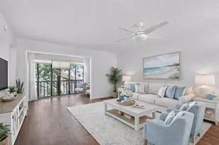 2522 Clubhouse Dr, Sarasota, FL 34232 - Photo 14