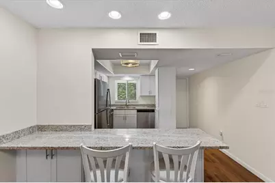 2522 Clubhouse Drive #204, Sarasota, FL 34232 - Photo 10