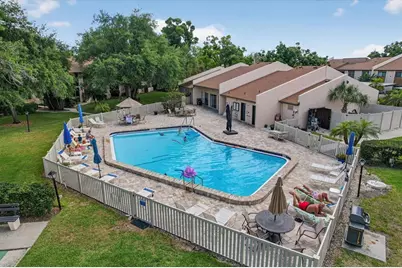 2522 Clubhouse Drive #204, Sarasota, FL 34232 - Photo 2