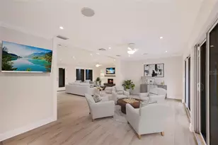 103 Fillmore Dr, Sarasota, FL 34236 - Photo 16