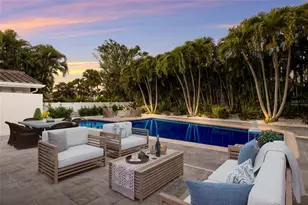 103 Fillmore Dr, Sarasota, FL 34236 - Photo 40