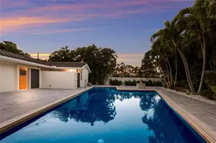 103 Fillmore Dr, Sarasota, FL 34236 - Photo 38