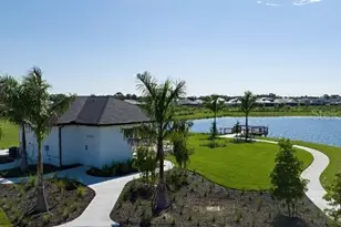 10629 Orbit Ter, Sarasota, FL 34241 - Photo 14