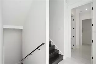 1210 Gulf Blvd, Englewood, FL 34223 - Photo 32