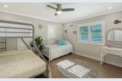 121 Holly Avenue, Sarasota, FL 34243 - Photo 28