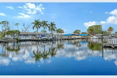 121 Holly Avenue, Sarasota, FL 34243 - Photo 38