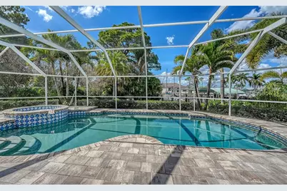 121 Holly Avenue, Sarasota, FL 34243 - Photo 30