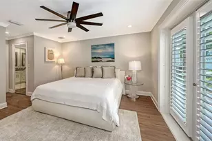 121 Holly Ave, Sarasota, FL 34243 - Photo 24