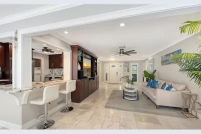 121 Holly Avenue, Sarasota, FL 34243 - Photo 10