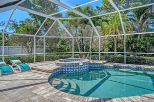 121 Holly Ave, Sarasota, FL 34243 - Photo 32