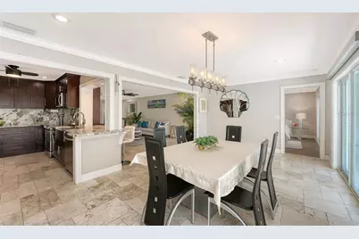 121 Holly Avenue, Sarasota, FL 34243 - Photo 16